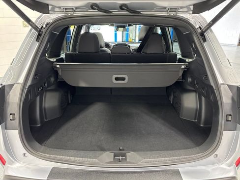 Used 2025 Subaru Forester Premium AWD/4WD image 37