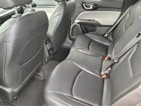 Used 2024 Jeep Compass Limited image 13