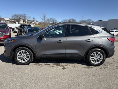 Used 2022 Ford Escape SE w/ Convenience Package image 8