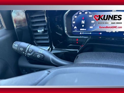 Used 2022 Chevrolet Silverado 1500 LT w/ Convenience Package II image 12