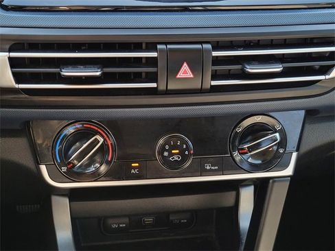 Used 2021 Kia Seltos S image 24