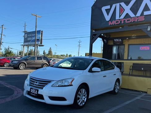 Used 2013 Nissan Sentra S FWD image 3