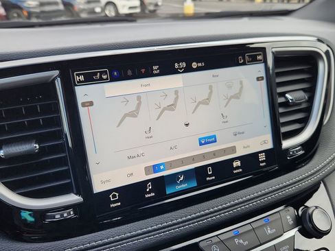 New 2026 Chrysler Pacifica Select w/ S Appearance Package image 22