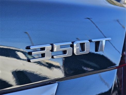 New 2026 Cadillac XT5 Premium Luxury w/ Driver Assist Package image 17