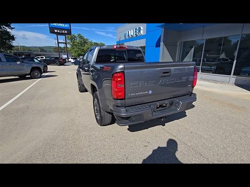 Used 2021 Chevrolet Colorado Z71 AWD/4WD image 7