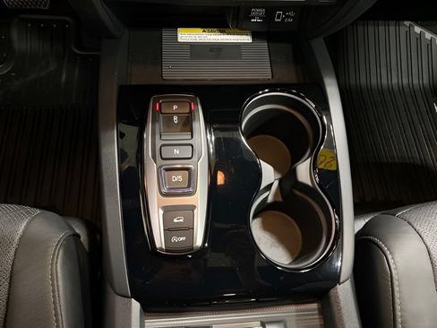 Used 2023 Honda Passport Elite image 18