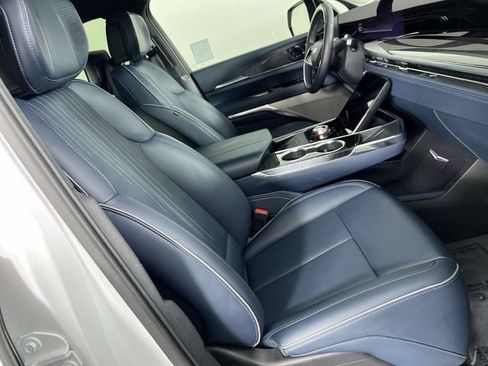 Certified 2025 Cadillac Escalade IQ Sport 2 AWD/4WD image 28