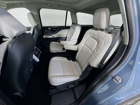 Used 2025 Lincoln Aviator Reserve w/ Illumination Package RWD image 26
