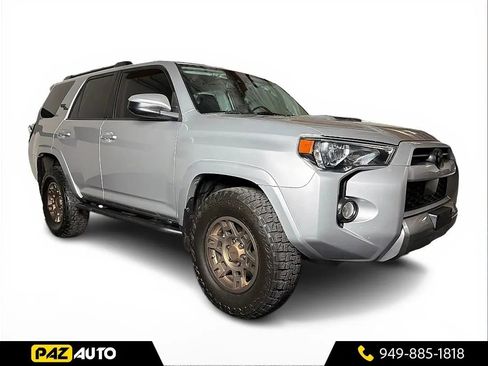 Used 2020 Toyota 4Runner TRD Off-Road AWD/4WD image 7