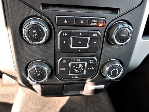 Used 2014 Ford F150 XLT w/ Equipment Group 302A Luxury RWD image 23
