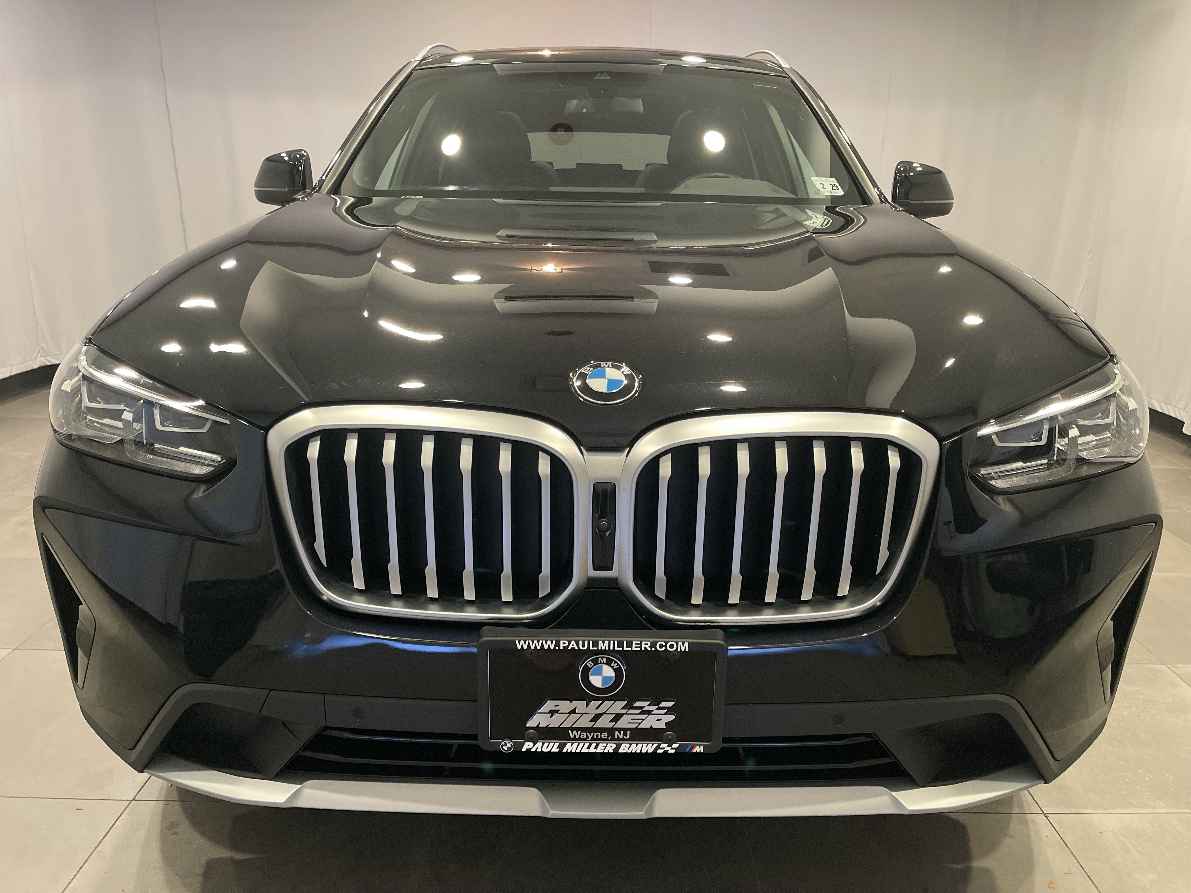 Certified 2024 BMW X3 xDrive30i w/ Convenience Package AWD/4WD image 2