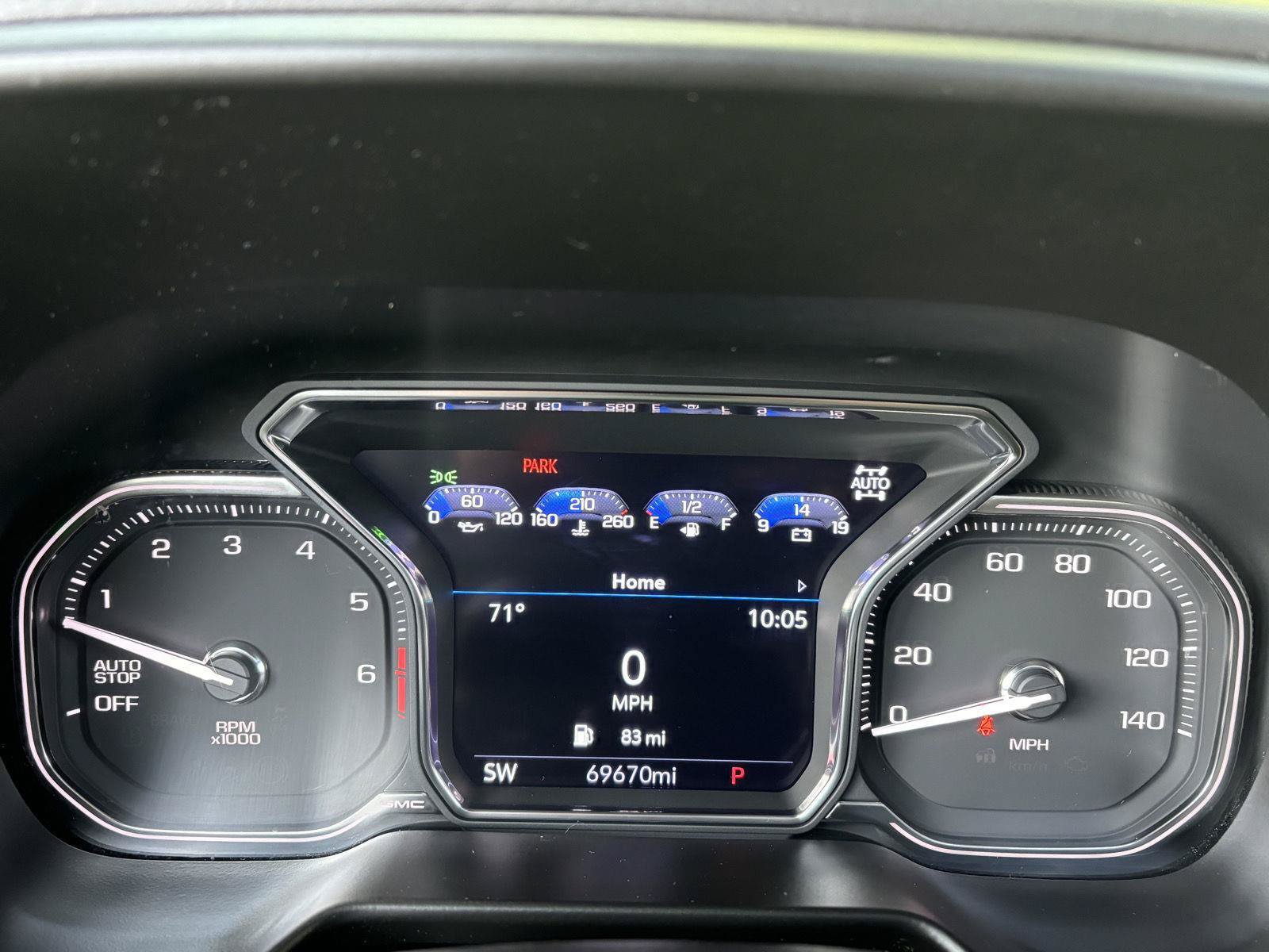 Used 2021 GMC Yukon SLT w/ SLT Luxury Plus Package AWD/4WD image 39