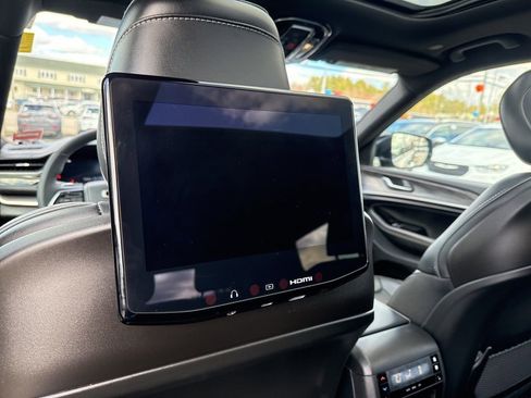 Certified 2023 Jeep Grand Cherokee L Overland w/ Rear Seat Video Group I image 26