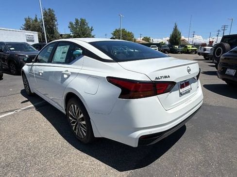 New 2026 Nissan Altima 2.5 SV AWD/4WD image 6