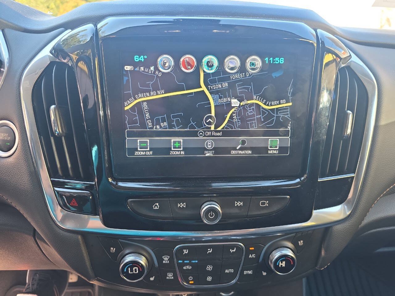 Used 2019 Chevrolet Traverse Premier w/ Driver Confidence II Package FWD image 8