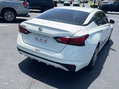 Used 2019 Nissan Altima 2.5 S FWD image 5