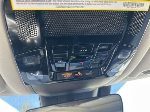 Used 2024 Lexus RX 350 w/ Convenience Package image 25