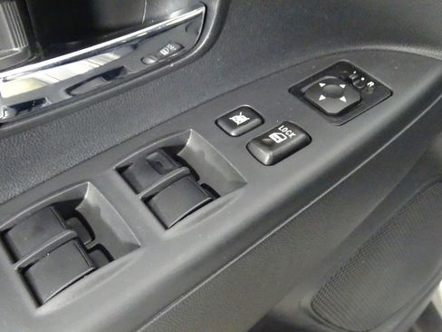 Used 2024 Mitsubishi Outlander Sport ES image 15