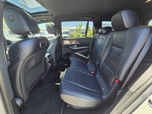 Used 2020 Mercedes-Benz GLS 450 4MATIC image 19
