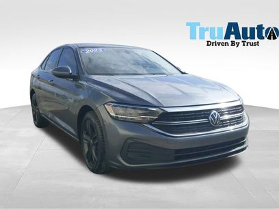 Used 2023 Volkswagen Jetta SE