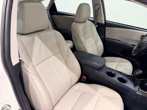 Used 2015 Toyota Avalon XLE Touring image 40