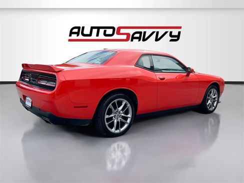 Used 2022 Dodge Challenger GT image 7