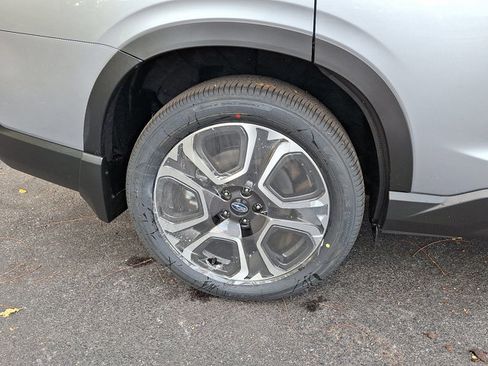 New 2025 Subaru Ascent Touring image 7