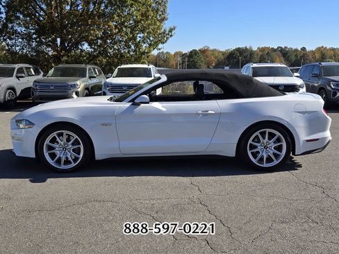 Used 2019 Ford Mustang GT Premium image 24