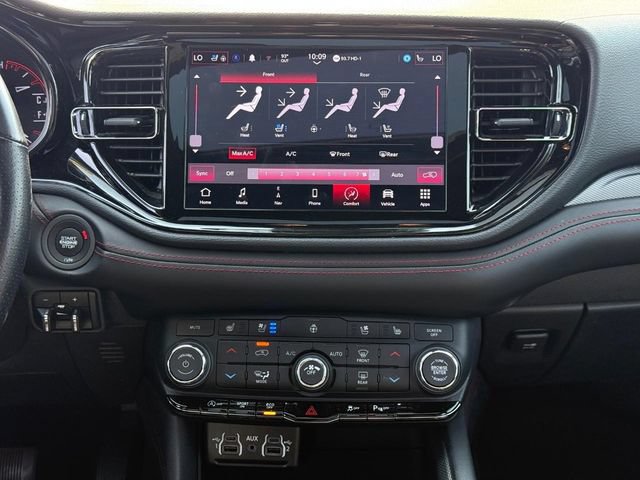 Used 2024 Dodge Durango GT AWD/4WD image 22