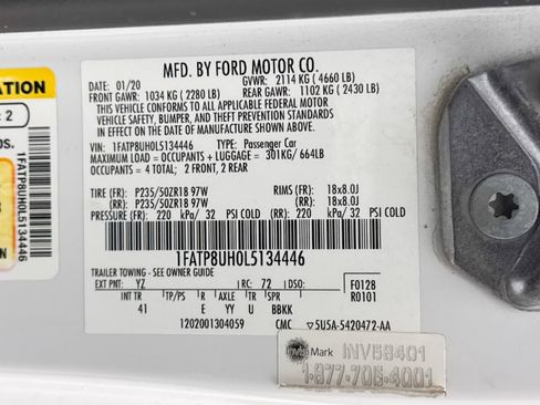 Used 2020 Ford Mustang Premium image 30