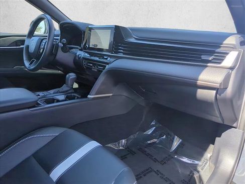 Certified 2025 Toyota Camry SE image 25