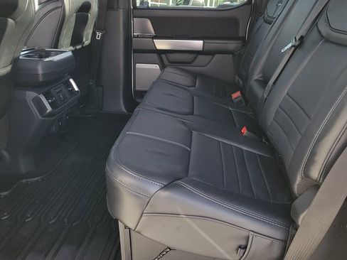 Used 2024 Ford F150 Platinum w/ FX4 Off-Road Package image 8