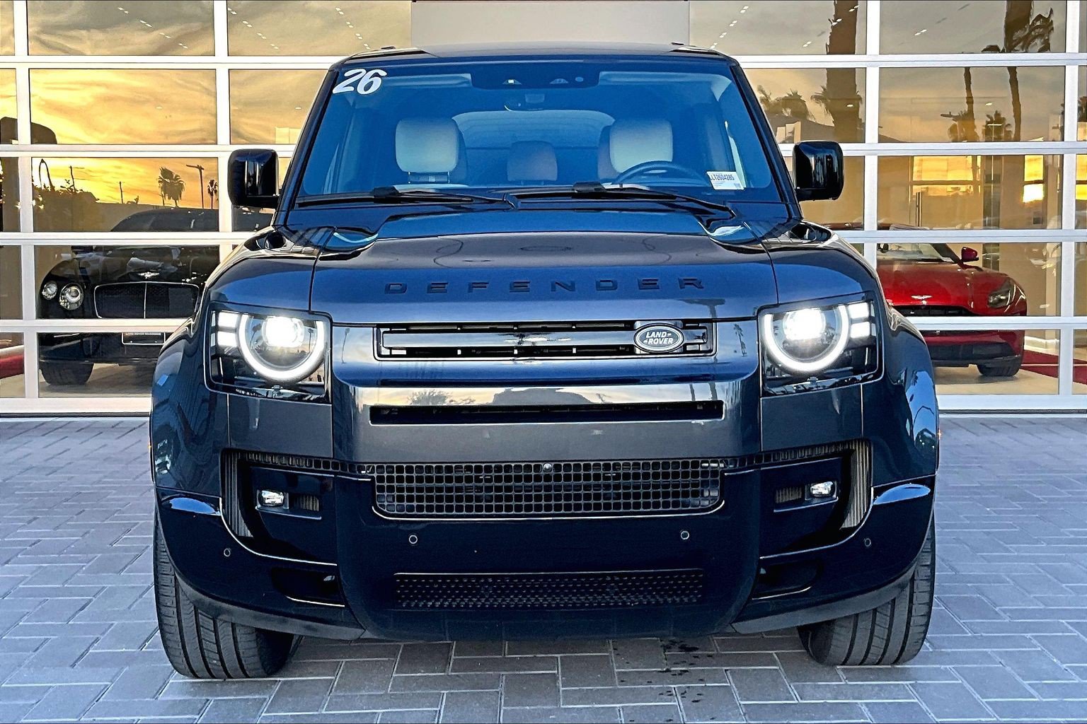 Used 2026 Land Rover Defender 110 X-Dynamic SE AWD/4WD image 2