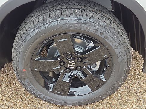 New 2026 Honda Ridgeline Black Edition image 6