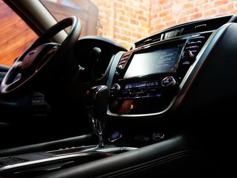 Certified 2024 Nissan Murano SV w/ SV Midnight Edition Package AWD/4WD image 52