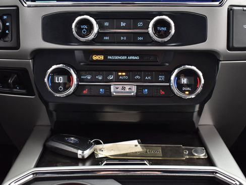 Used 2022 Ford F250 Lariat w/ Lariat Ultimate Package image 36