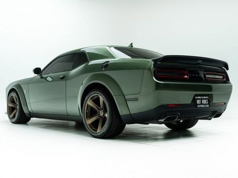 Used 2019 Dodge Challenger R/T Scat Pack w/ Widebody Package image 19