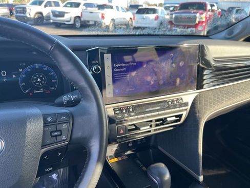 Used 2025 Toyota Camry XLE w/ Premium Package image 24