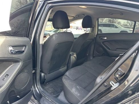 Used 2016 Kia Forte LX image 16