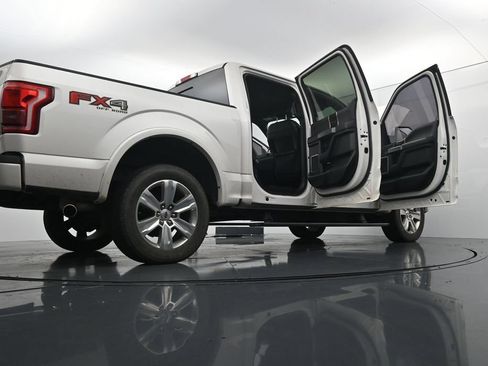 Used 2016 Ford F150 Platinum w/ Equipment Group 701A Luxury AWD/4WD image 29