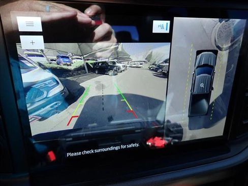 Certified 2022 Ford F150 Platinum w/ Equipment Group 701A High image 29