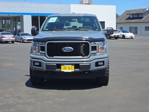 Used 2019 Ford F150 XL w/ Equipment Group 101A Mid AWD/4WD image 3