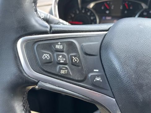 Used 2023 Chevrolet Equinox LT AWD/4WD image 19