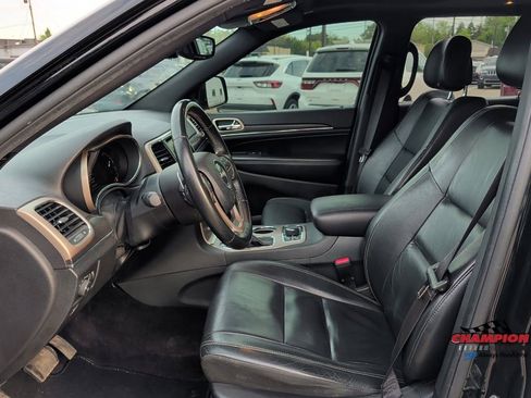 Used 2017 Jeep Grand Cherokee Limited AWD/4WD image 14
