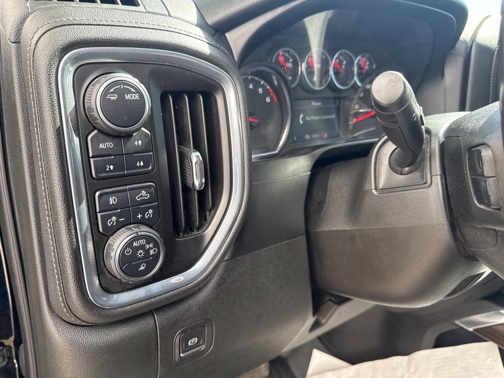 Used 2021 Chevrolet Silverado 1500 LT Trail Boss w/ Convenience Package II AWD/4WD image 16