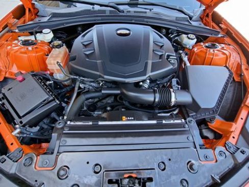 Used 2019 Chevrolet Camaro LT w/ RS Package image 22