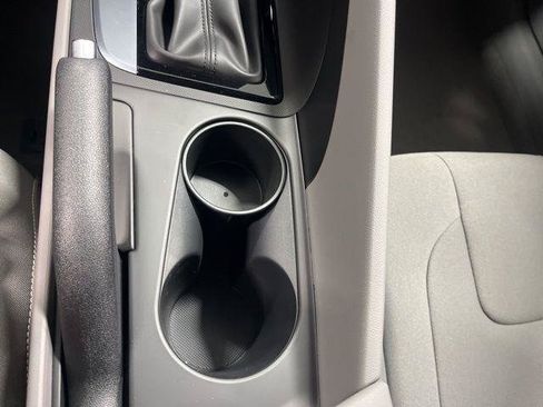 New 2026 Hyundai Elantra Sport FWD image 18