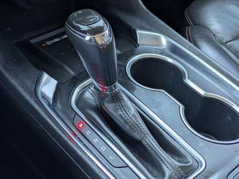 Used 2018 Chevrolet Traverse Premier w/ Driver Confidence II Package image 12