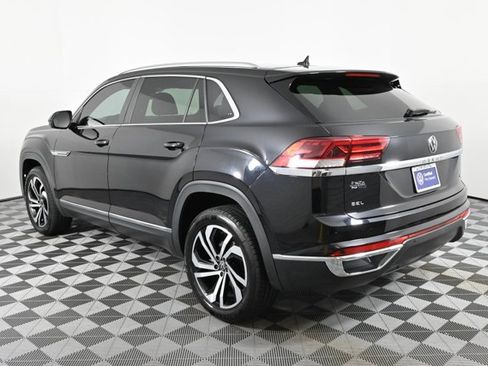 Certified 2023 Volkswagen Atlas Cross Sport SEL image 8