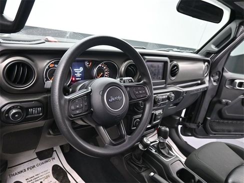 Used 2022 Jeep Wrangler Sport image 12